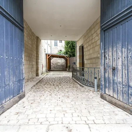 Дом отдыха Maison D'architecte Centre Jardin, Climatisation, Parking 5 P *