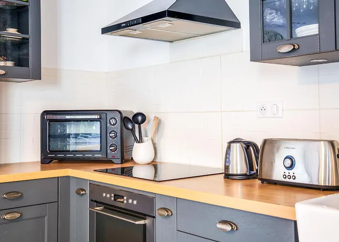 Maison D'architecte Centre Jardin, Climatisation, Parking 5 P Дом отдыха